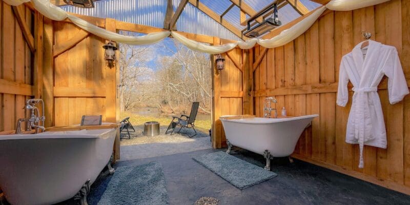 Clawfoot Tubs Glamping Dome
